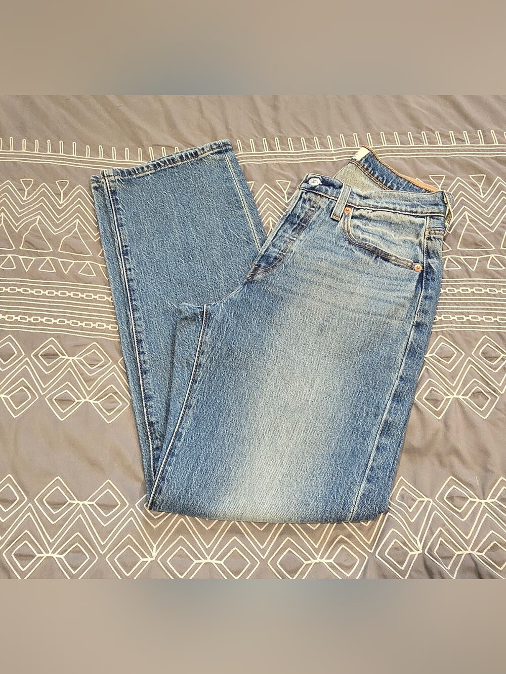 Levis Womens 501 Curve High Waisted Straight Leg Jeans Size 28